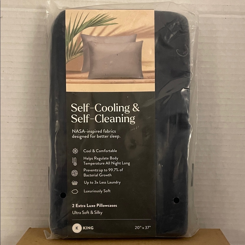 Miracle Made Extra Luxe King Pillowcases in Navy cooling cotton